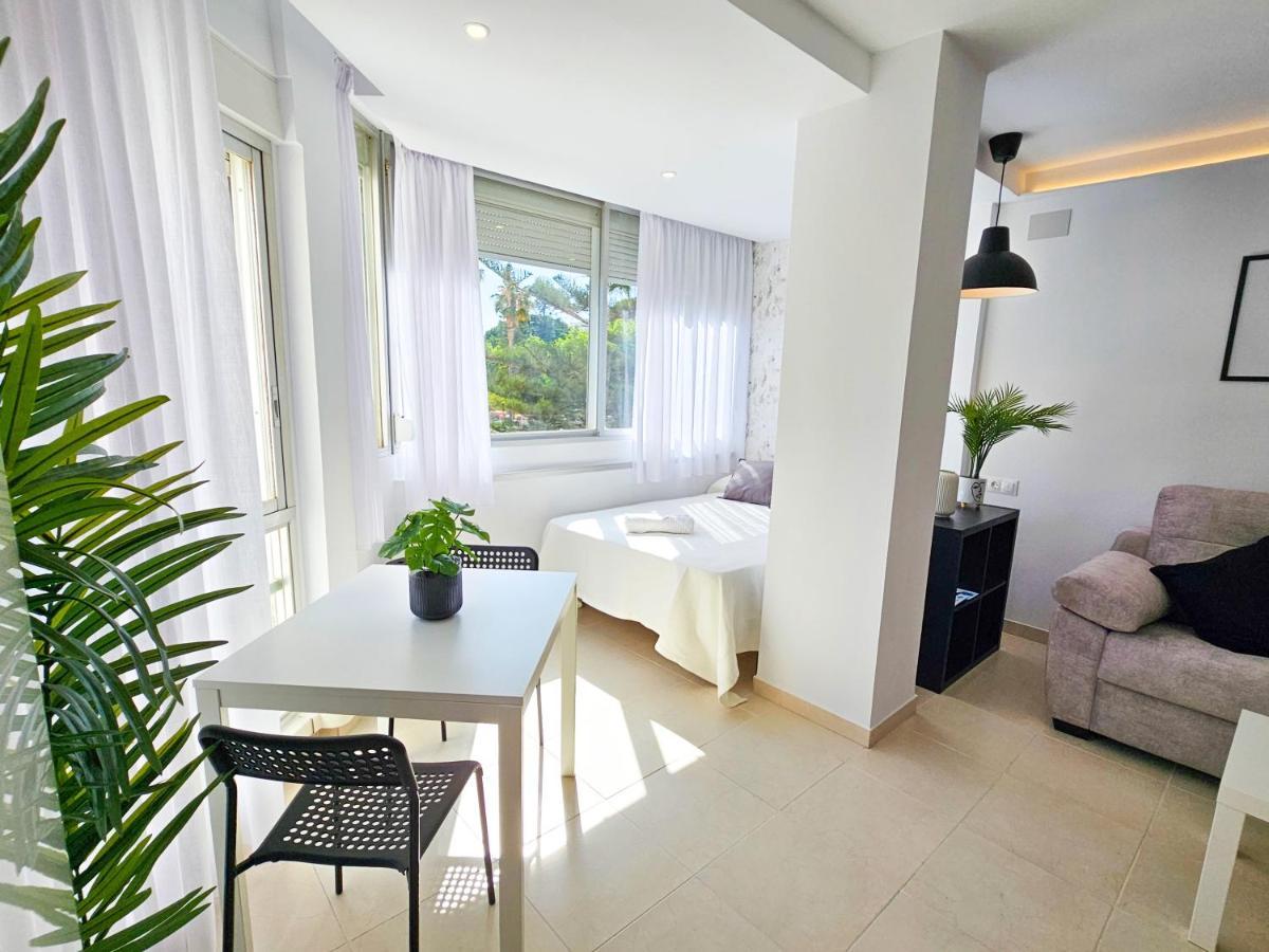 Estudio Vip Mediterraneo - Alojamientos La Torre Torre Del Mar Zewnętrze zdjęcie