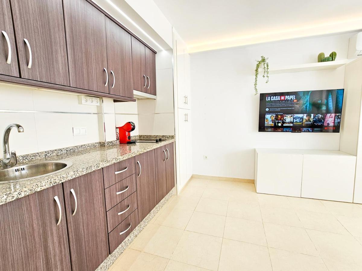 Estudio Vip Mediterraneo - Alojamientos La Torre Torre Del Mar Zewnętrze zdjęcie