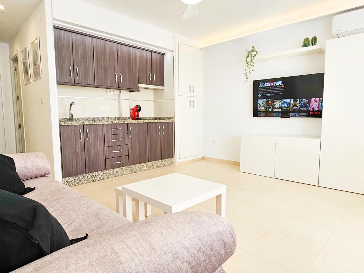 Estudio Vip Mediterraneo - Alojamientos La Torre Torre Del Mar Zewnętrze zdjęcie
